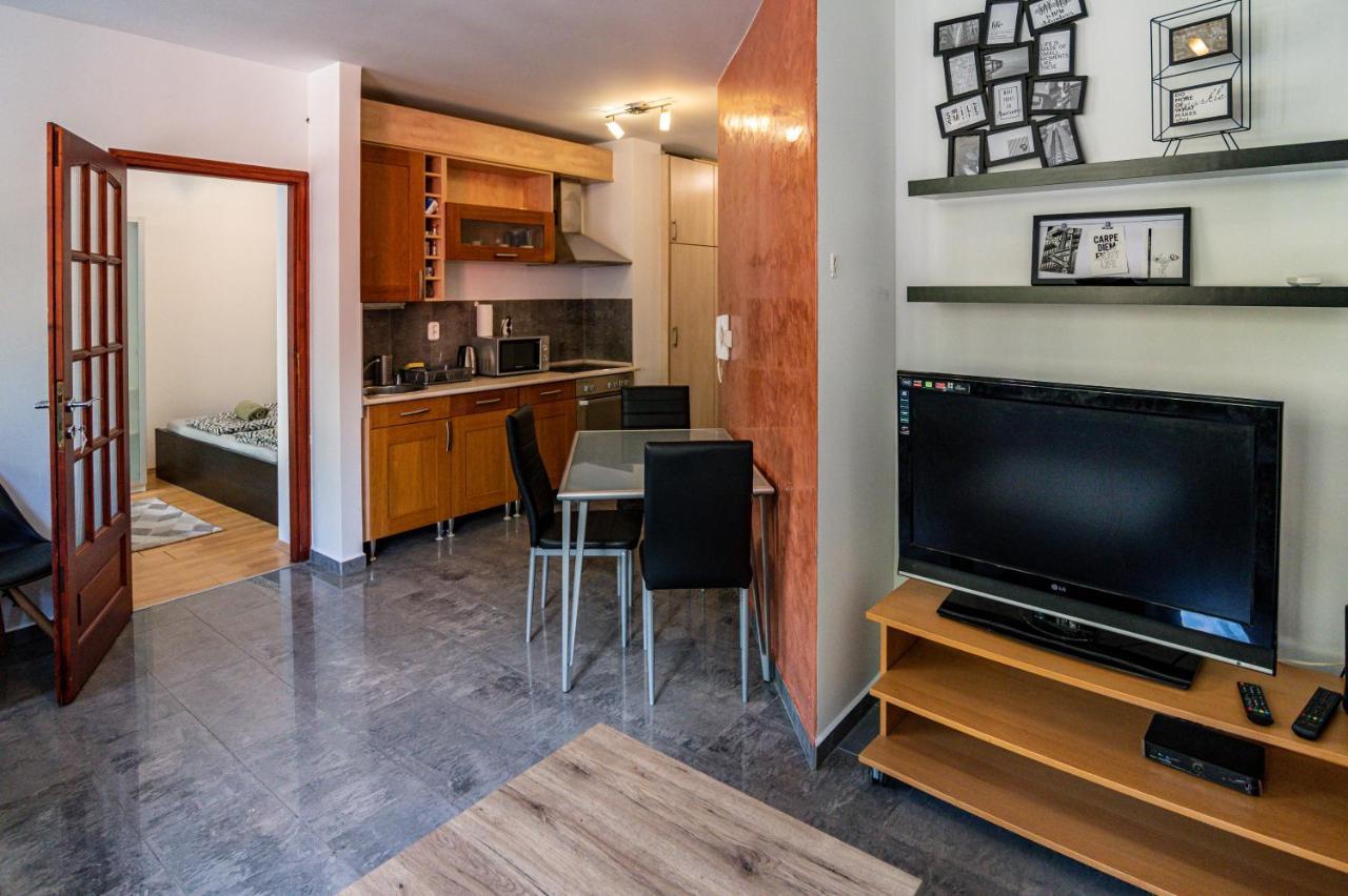 Darling Apartman Szegedin Exterior foto